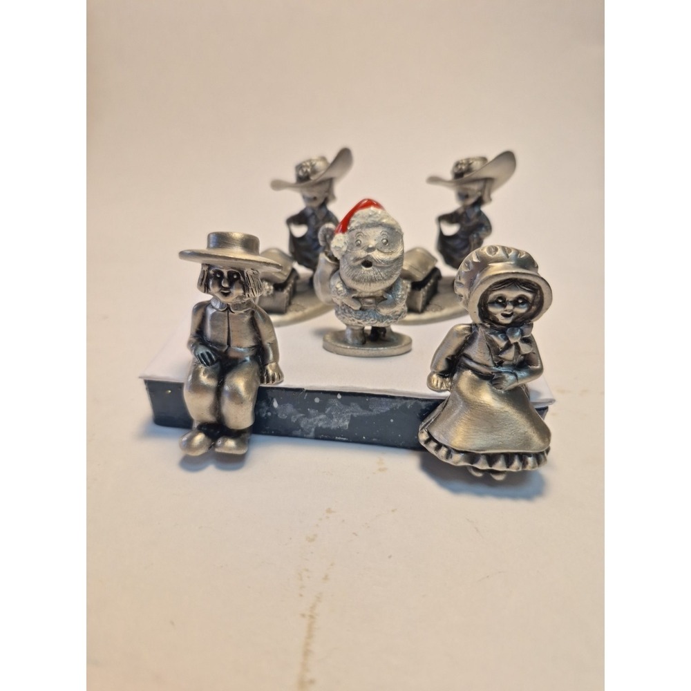 5 Pcs of Pewter Mini  Figures 2 In. Tall 1 In Wd 1980's Vtg 2 Shelf Sitters